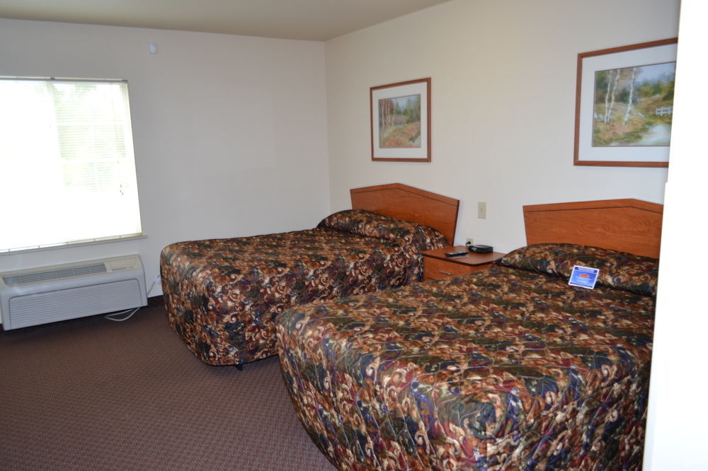 Woodspring Suites Мидленд Экстерьер фото