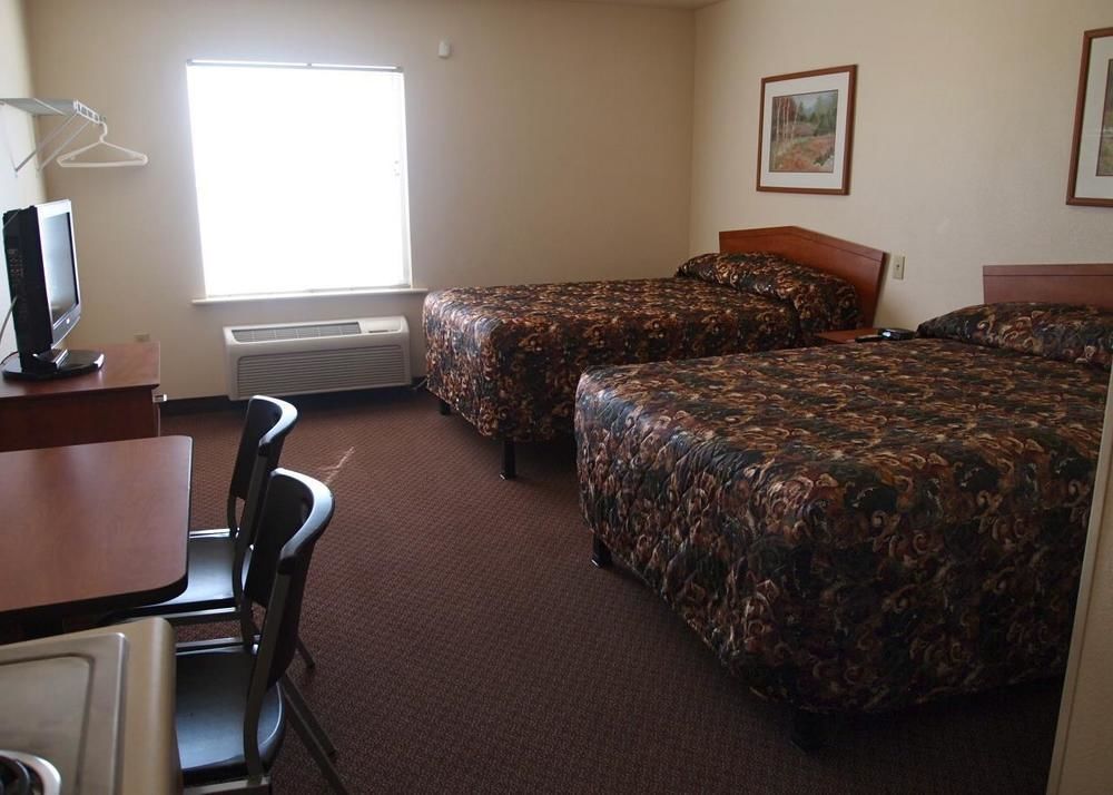 Woodspring Suites Мидленд Экстерьер фото
